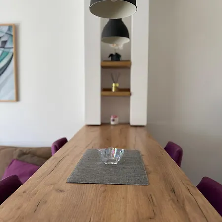 Iskra شقة زلاتيبور